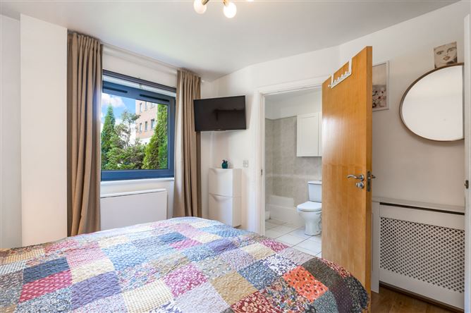 4, The Glen, Clon Brugh, Aikens Village, Sandyford, Dublin 18