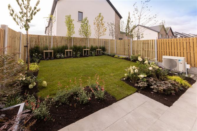 Photo 15 of 18 — 32 Oakmount Drive, Altidore Gardens, Newtownmountkennedy, Co. Wicklow