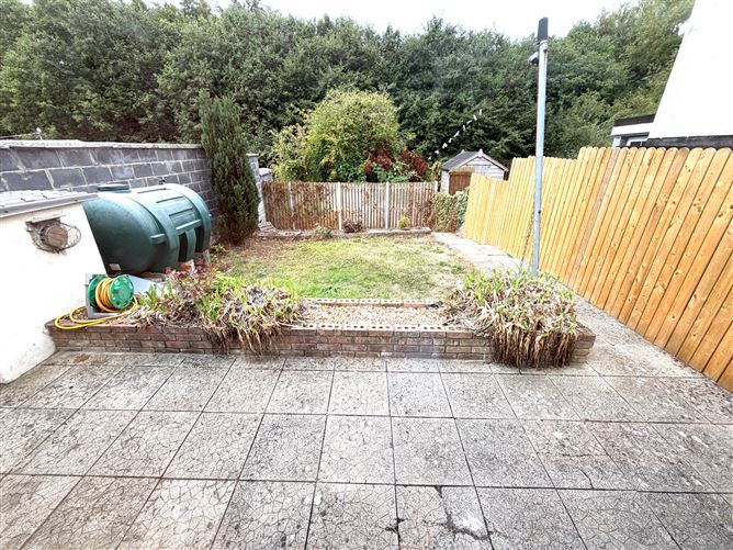 Photo 17 of 18 — 19 Brookville, Finglas, Dublin 11