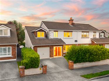14 The Grove, Curragh Grange, Newbridge, Co. Kildare