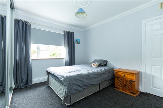 29 Foxes Grove, Shankill, Dublin 18