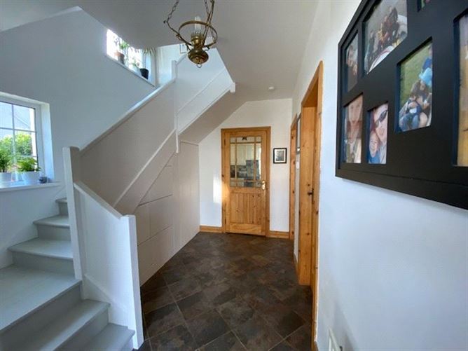 4 Latlurcan, Monaghan