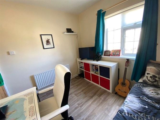 4 Latlurcan, Monaghan