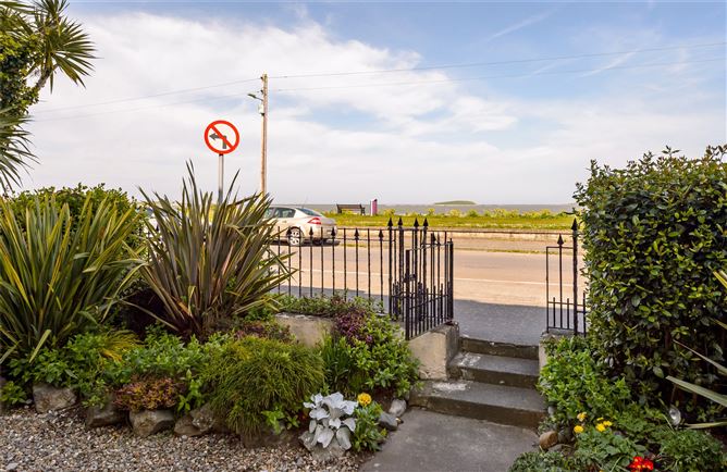 2 Island View Terrace, South Strand, Skerries, Co. Dublin