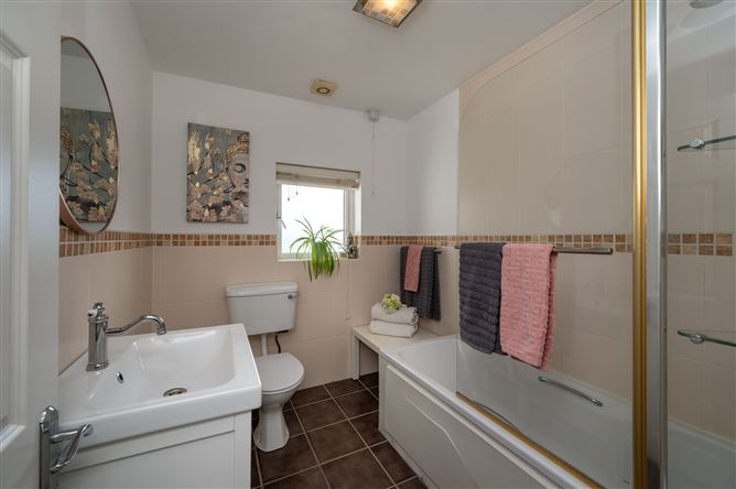 28 Chapel Field, Cathedral Road, Gurranabraher, Cork