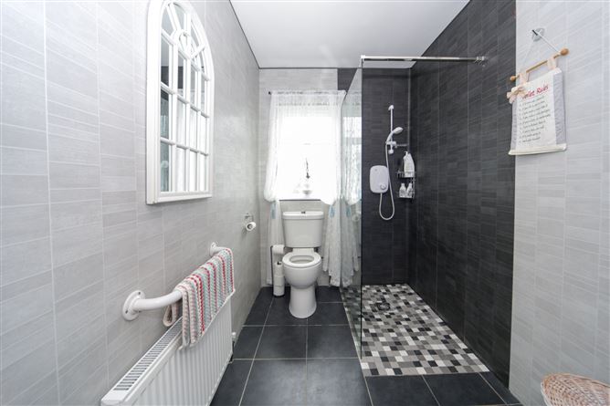 28 Abbey Crescent, Abbeyleix, Co. Laois