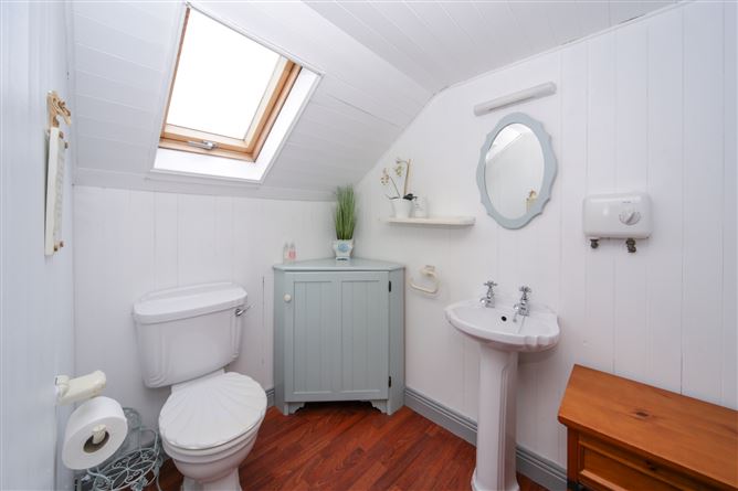 28 Abbey Crescent, Abbeyleix, Co. Laois