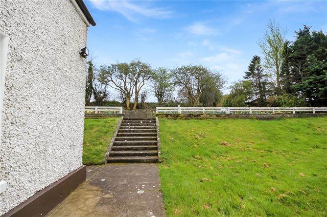 Three Castles, Manor Kilbride , Blessington, Wicklow