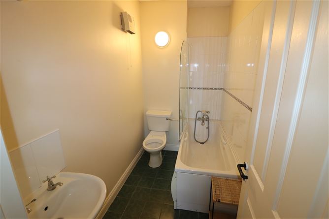Apt 405 Richmond Court, Mount Kennett Place, Limerick City