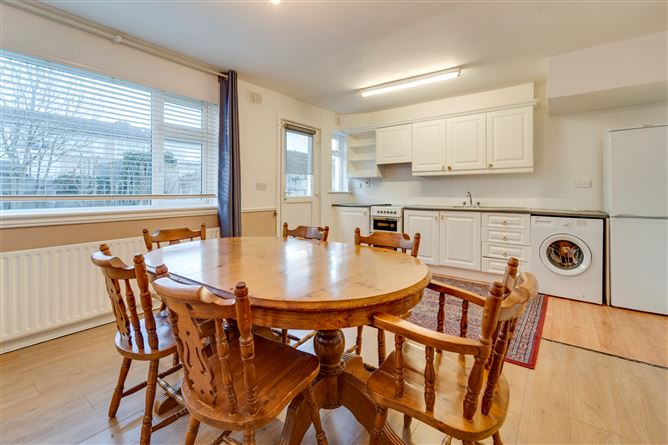 27 Alderwood Lawns, Springfield, Tallaght,   Dublin 24