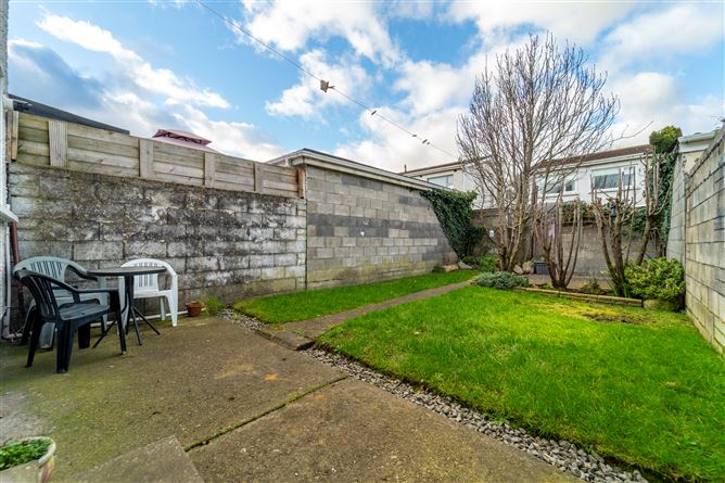 27 Alderwood Lawns, Springfield, Tallaght,   Dublin 24