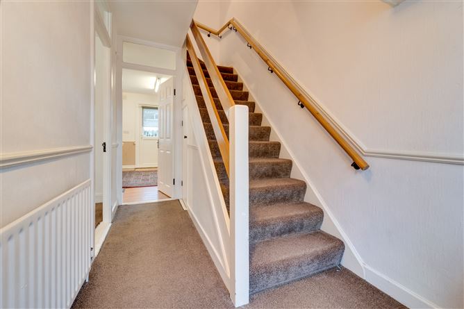 27 Alderwood Lawns, Springfield, Tallaght,   Dublin 24