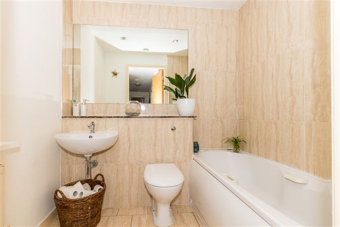 70 The Beeches , Santry, Dublin 9