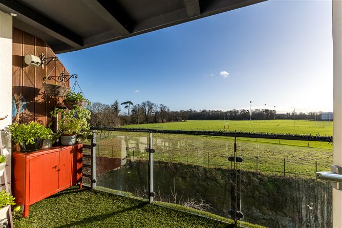 70 The Beeches , Santry, Dublin 9