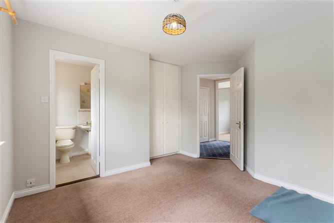 11 Cloister Green, Blackrock, County Dublin