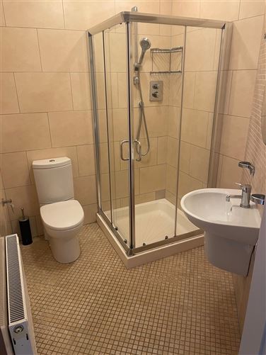 42 Abhainn Na Ri, Oranmore, Galway