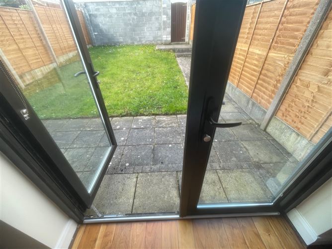 42 Abhainn Na Ri, Oranmore, Galway