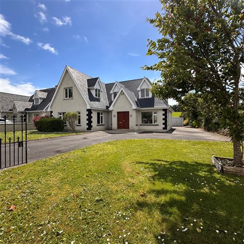 6 Brookfield, Carnew, Wicklow