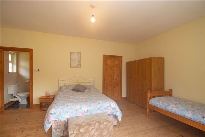 Farrangarve, Arva, County Cavan
