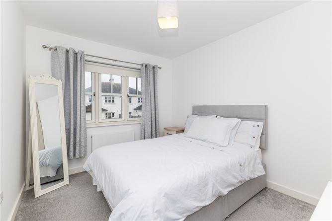 7 The Rise, Saint Marnocks Bay, Portmarnock,   County Dublin