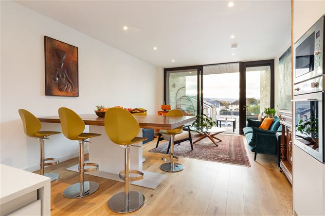 28 Thornhill Oaks, Mount Merrion, Co. Dublin