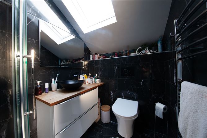 18 Hallwell Grove, Adamstown, Dublin