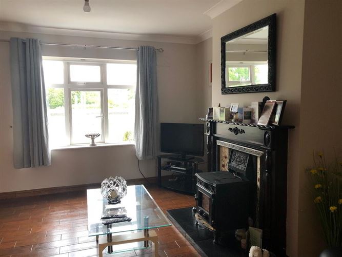 12 Kilkeevin Park, Castlerea, Roscommon