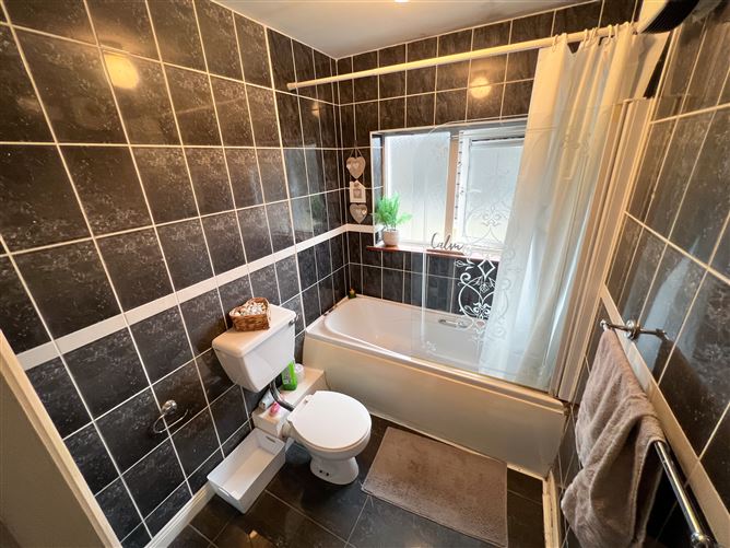 19 Castlejane Court, Glanmire, Cork