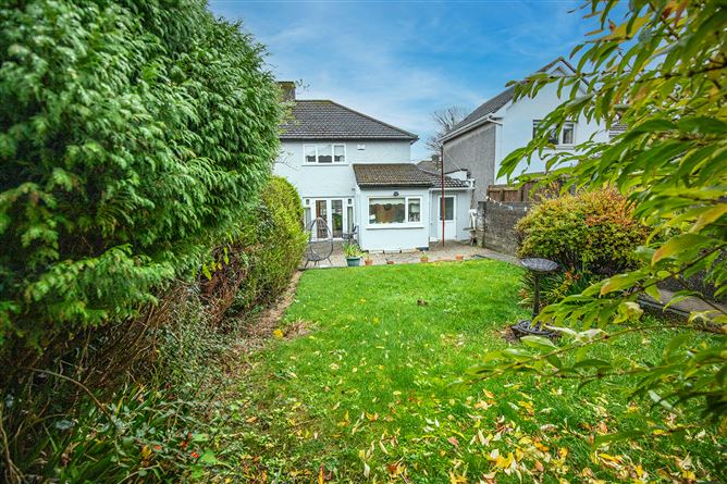 55, Shanowen Grove, Santry, Dublin 9