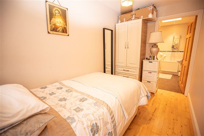 55, Shanowen Grove, Santry, Dublin 9
