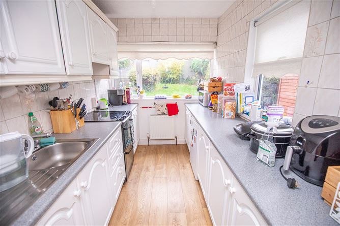55, Shanowen Grove, Santry, Dublin 9