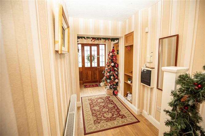 55, Shanowen Grove, Santry, Dublin 9