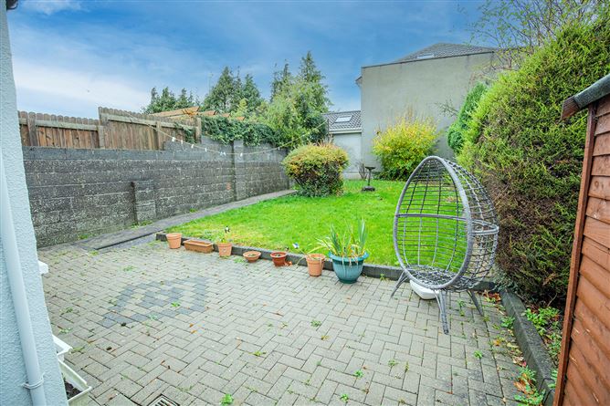 55, Shanowen Grove, Santry, Dublin 9