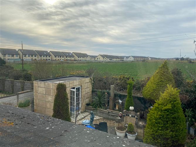 10 Foxbury, Golf Links Road, Bettystown, Meath