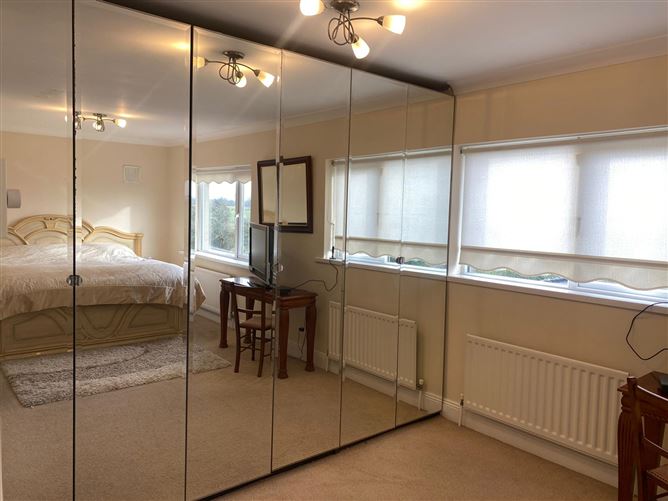 10 Foxbury, Golf Links Road, Bettystown, Meath