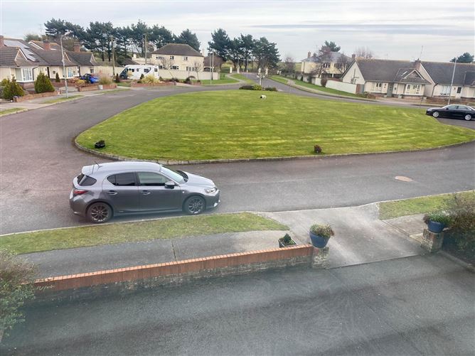 10 Foxbury, Golf Links Road, Bettystown, Meath
