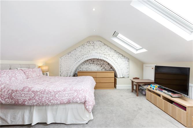 2 St Mary's Terrace, Bath Street, Irishtown, Dublin 4