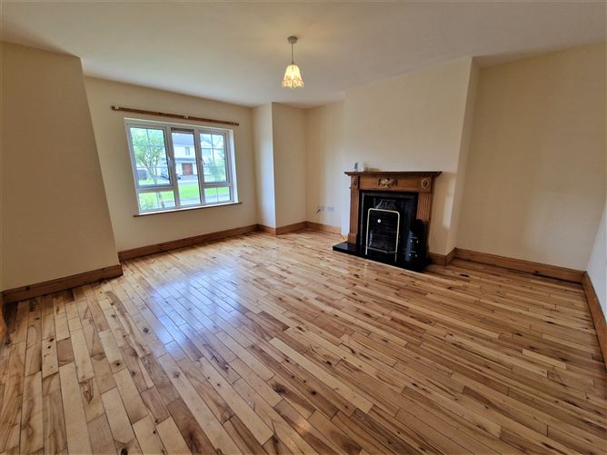 39 Lavey Manor, Charlestown, Co. Mayo