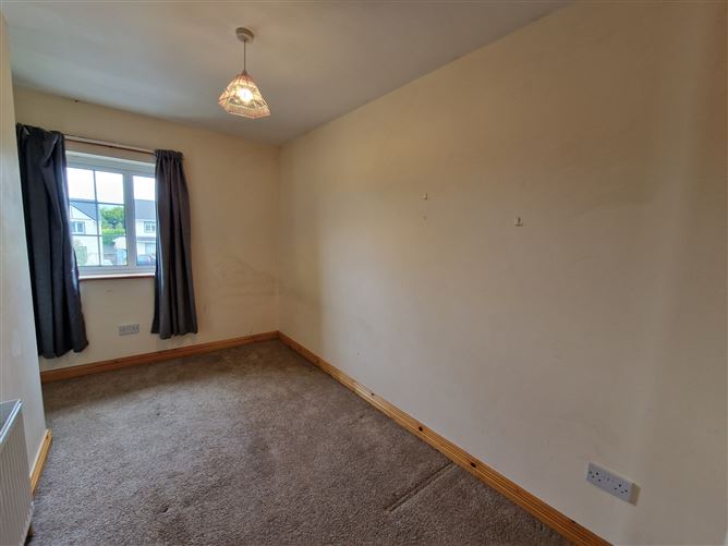 39 Lavey Manor, Charlestown, Co. Mayo