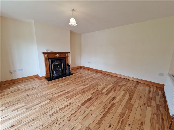 39 Lavey Manor, Charlestown, Co. Mayo