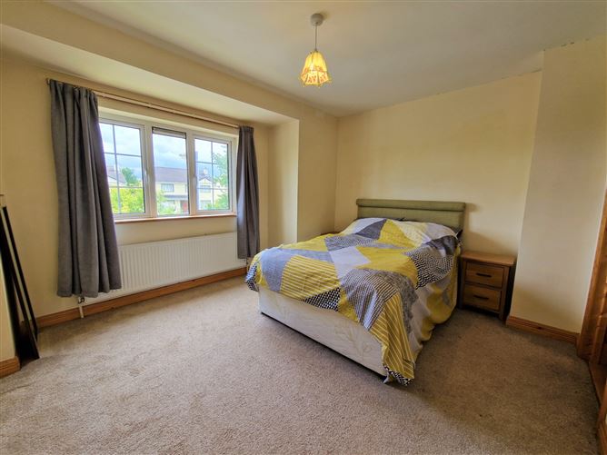 39 Lavey Manor, Charlestown, Co. Mayo