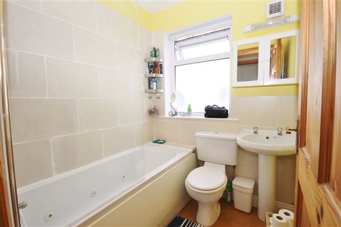 64 Verschoyle Park, Citywest, Fortunestown, Dublin 24