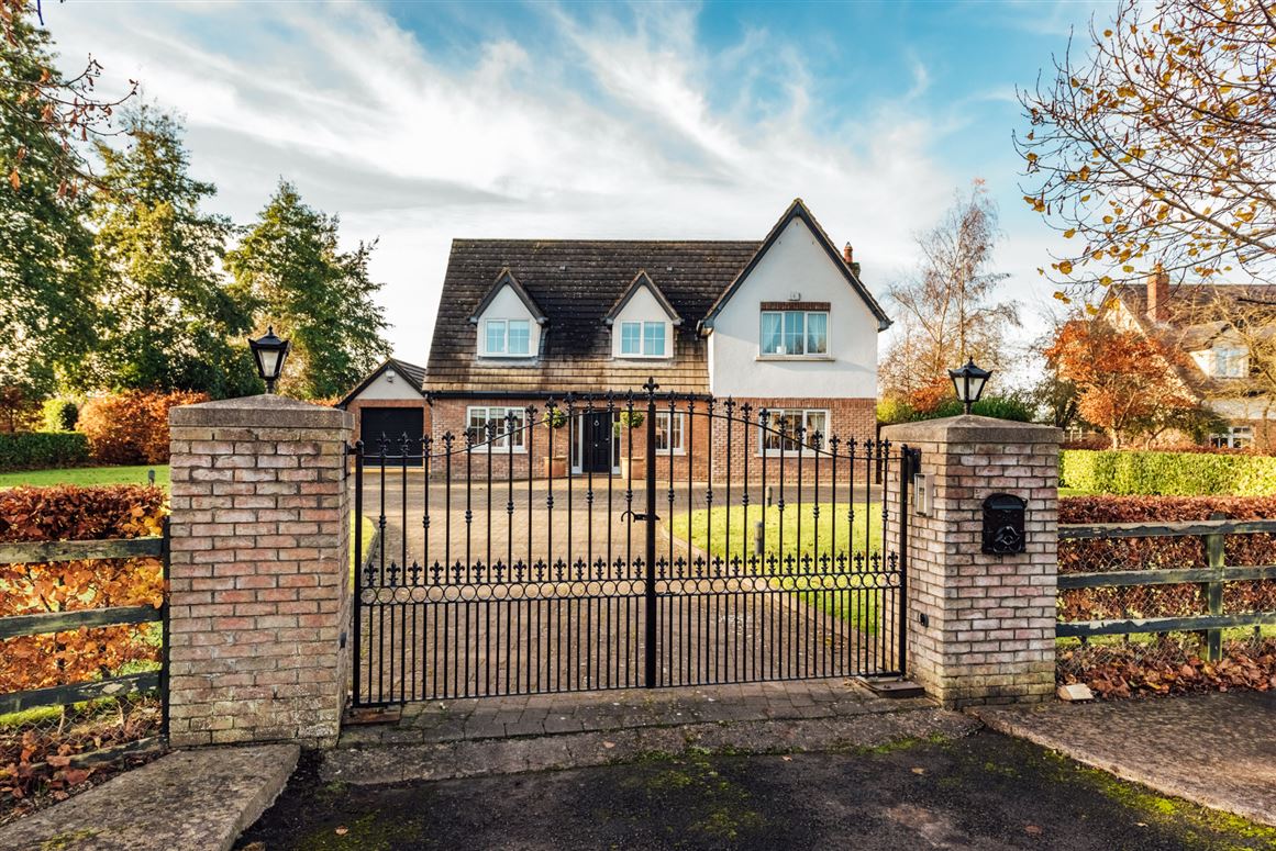 5 Dowdingstown Wood, Two Mile House, Naas, Co. Kildare Sherry