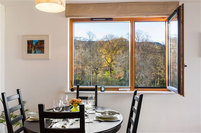 29 The Willow, Parkview, Stepaside, Dublin 18