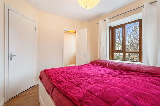 42 Castle Court, Killiney, County Dublin