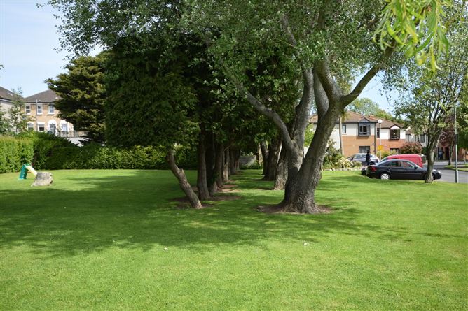 42 Castle Court, Killiney, County Dublin