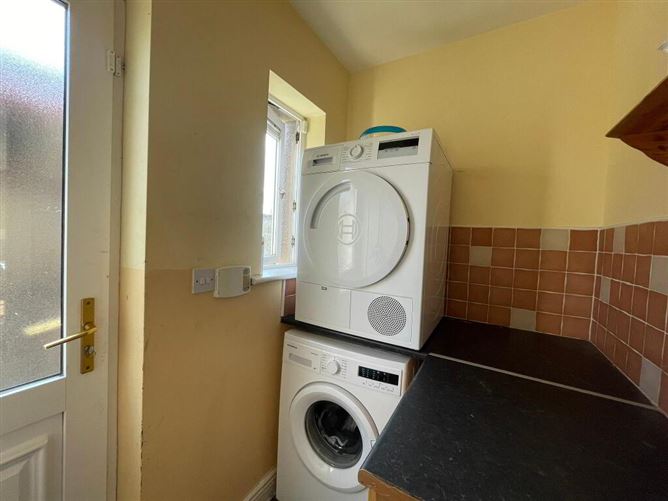 21 Knockroe Park, Castlerea, Roscommon