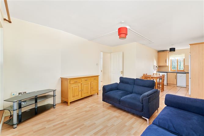 2 Chestnut Square, Navan, Meath
