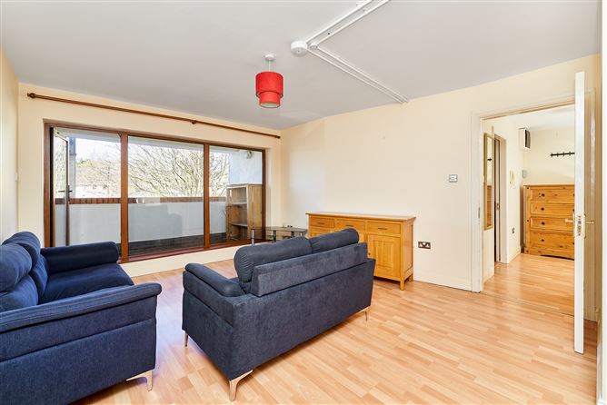 2 Chestnut Square, Navan, Meath