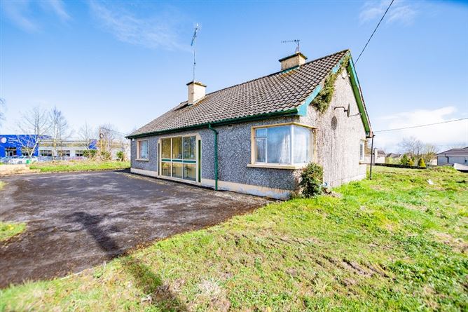 Oakmount, Petitswood, Mullingar, Westmeath